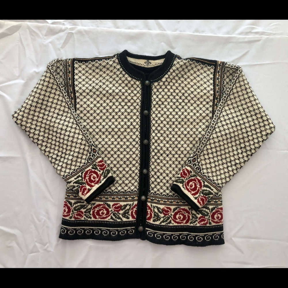 Dale of Norway limited edition Nina Grieg sweater. Excellent condition!